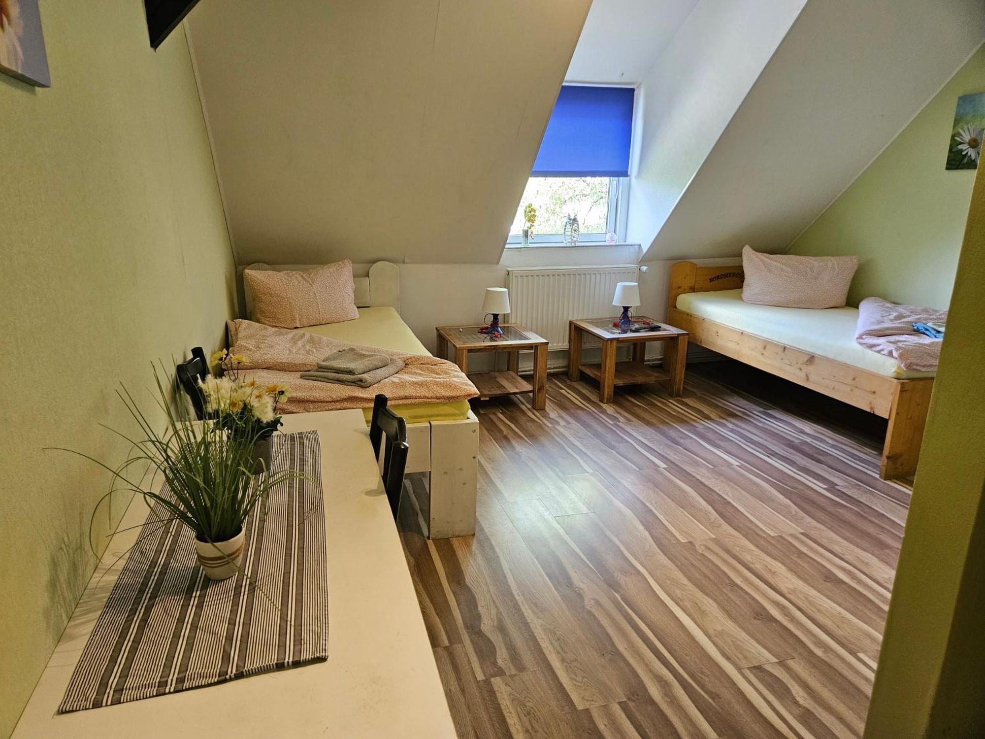 Nordseehostel Am Bahnhof Hostal Sande