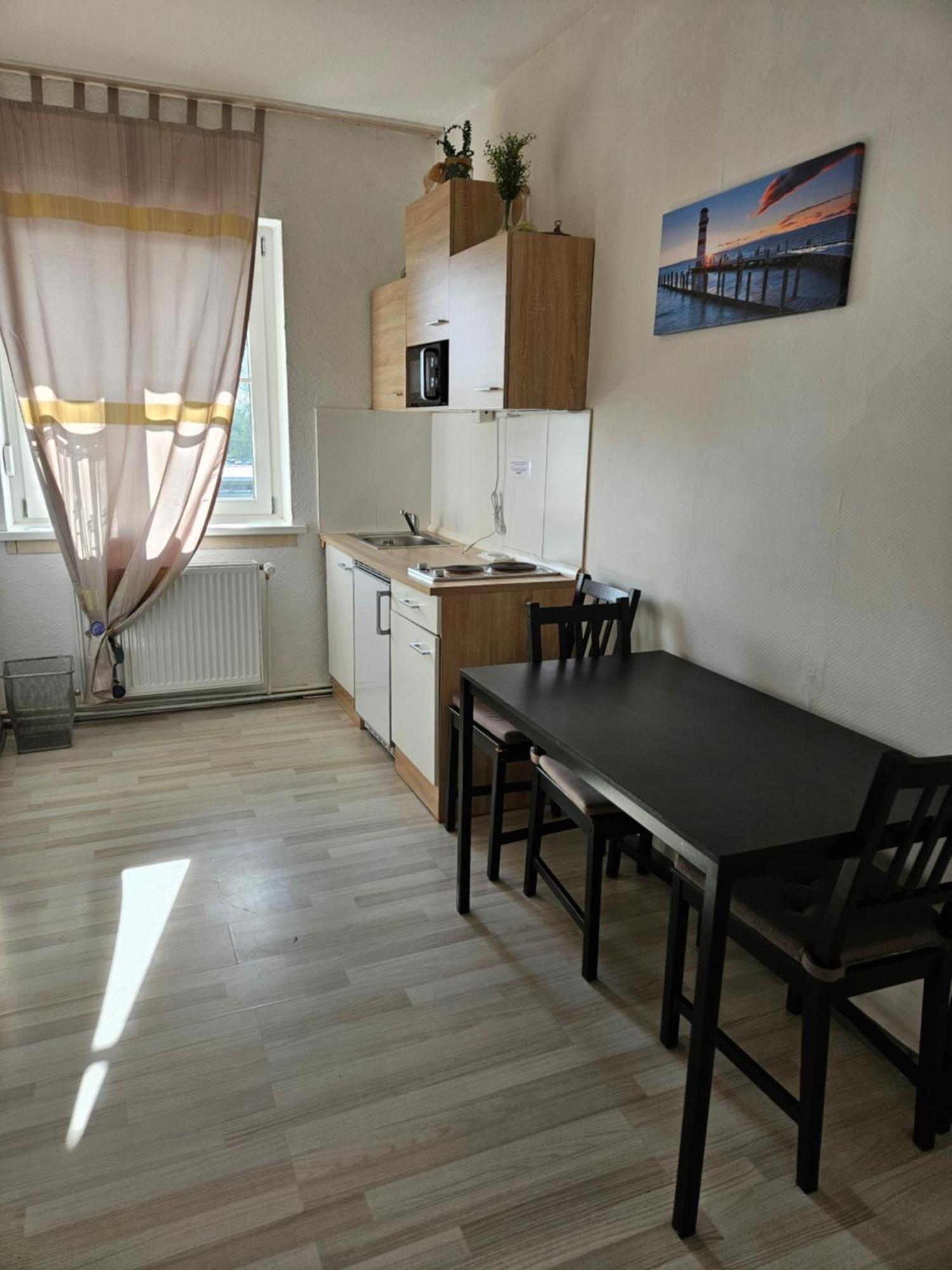 Nordseehostel Am Bahnhof Hostal Sande