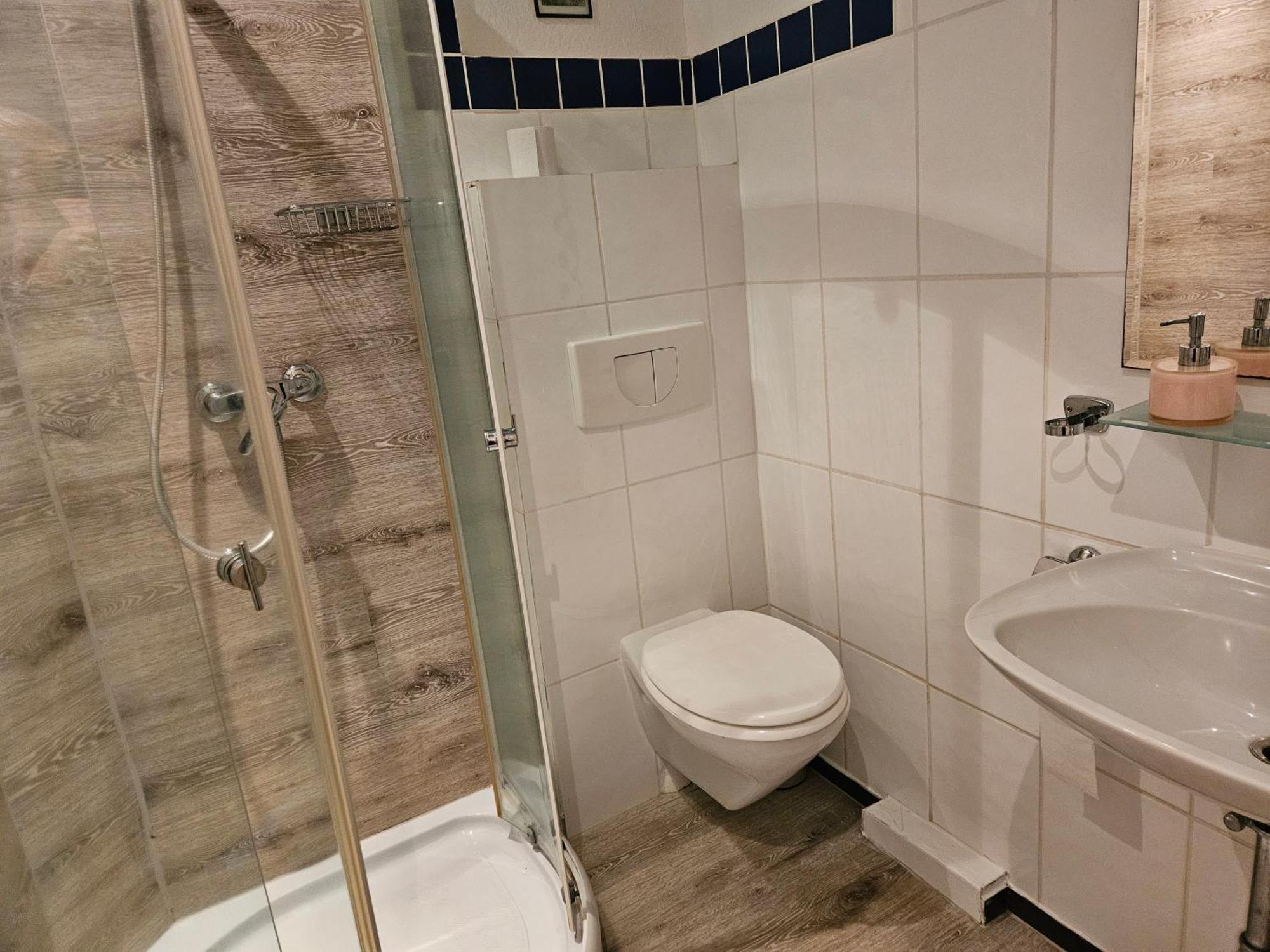 Hostal Nordseehostel Am Bahnhof Sande